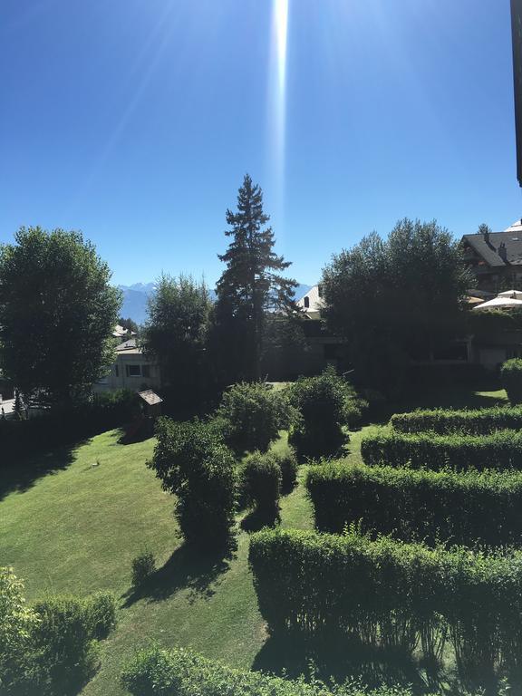 Apartment 24 Hotel Etrier Pool & Spa Crans-Montana Zewnętrze zdjęcie
